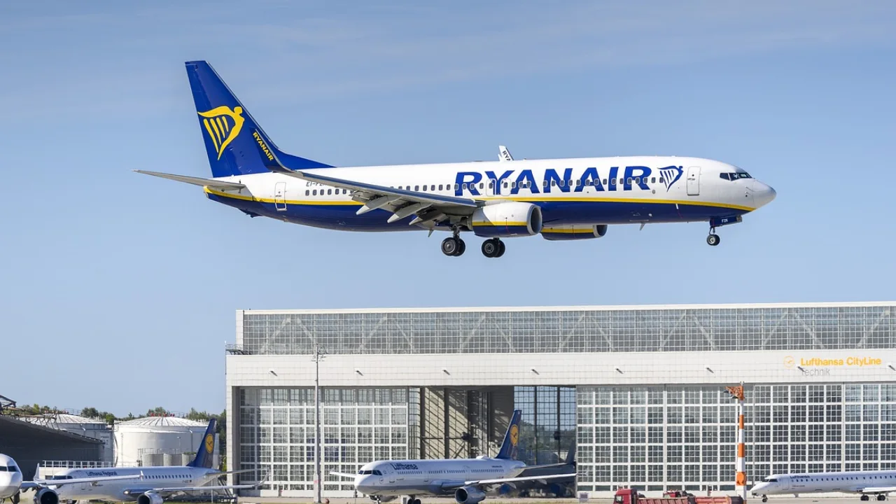 Ryanair uçağı havadayken bir yolcu hayatını kaybetti