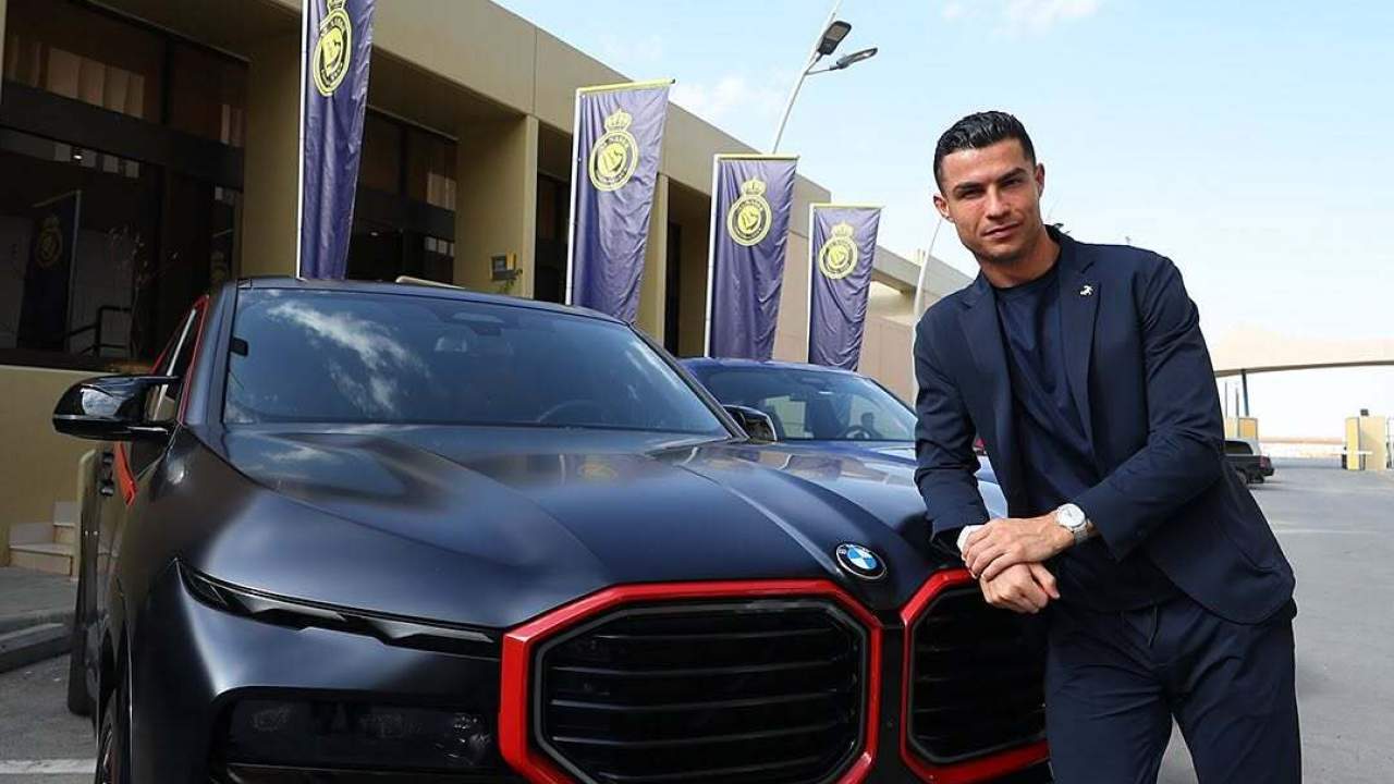 Ronaldo’nun yeni gözdesi: BMW XM Red Label