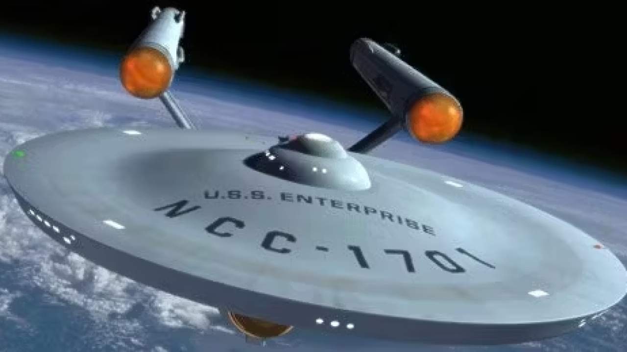 Star Trek dizisinin uzay gemisi plakası yüzünden ABD’li kadın binlerce Euro trafik cezası aldı