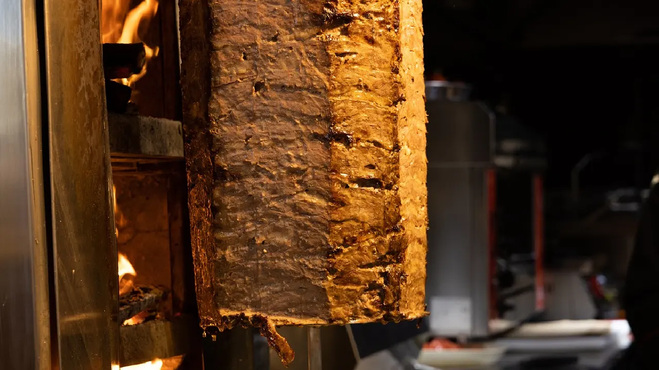 Berlin'de döner restoranına silahlı saldırı