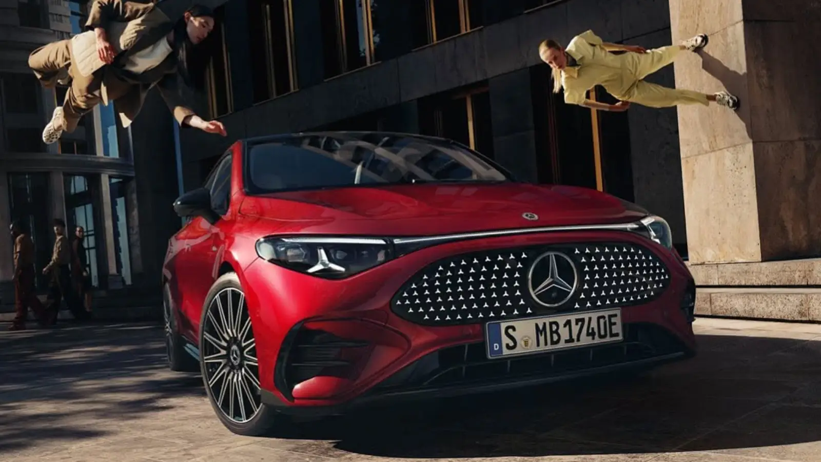 Mercedes’in yeni modeli 800 km menzil sunuyor!
