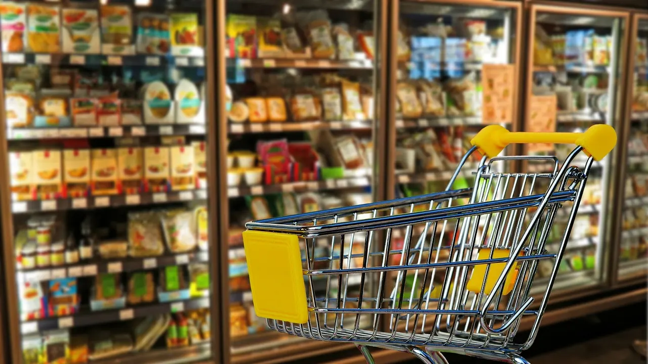 Rewe ve Edeka kazandı, Lidl ve Aldi kaybetti