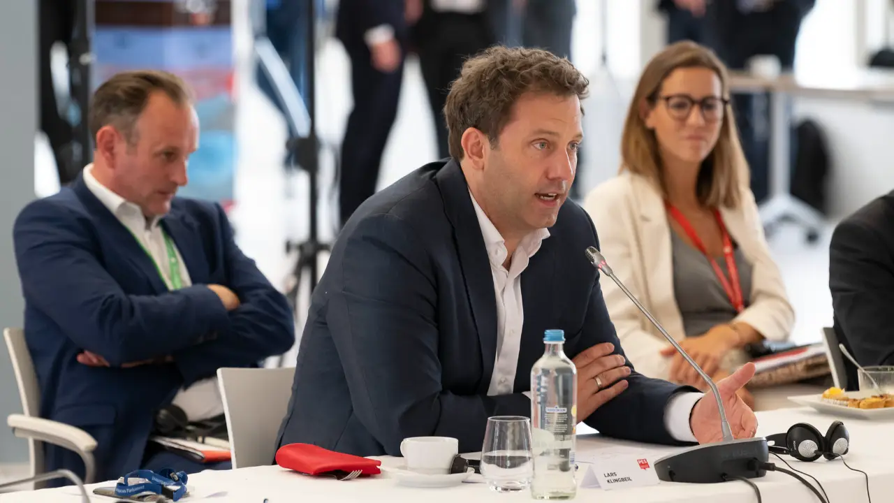 SPD Başkanı Lars Klingbeil'den Türkiye'ye "İmamoğlu" çağrısı