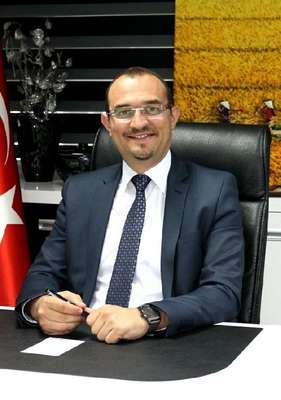 Beyaz- Candan Erçetin atışması, hocalarının adaylığına karşı çıkan öğrencilere de ilham oldu
