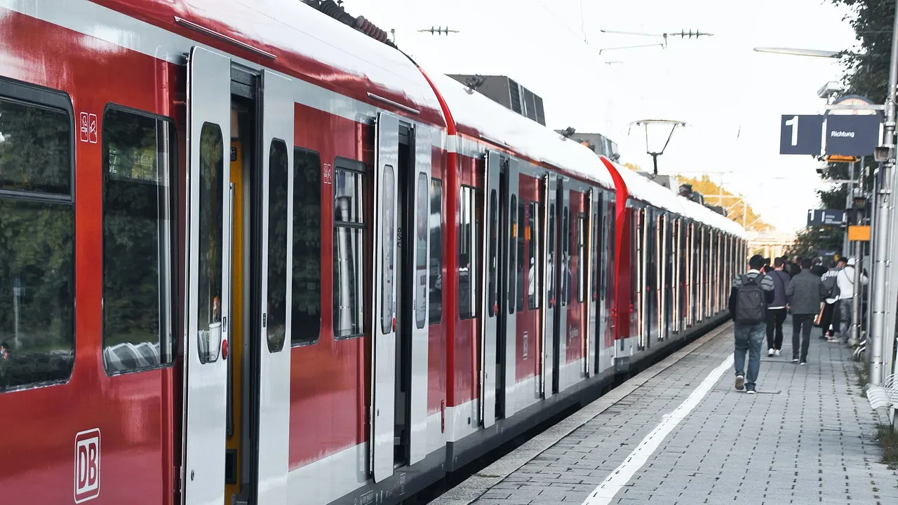 "Deutschlandticket"ın geleceği belli oldu, zam ne zaman gelecek?
