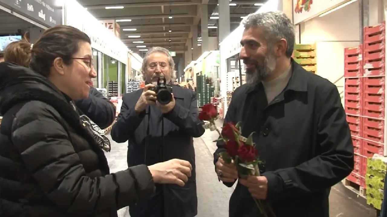 Frankurt Başkonsolosu İlknur Akdevelioğlu'ndan esnafa bayram ziyareti