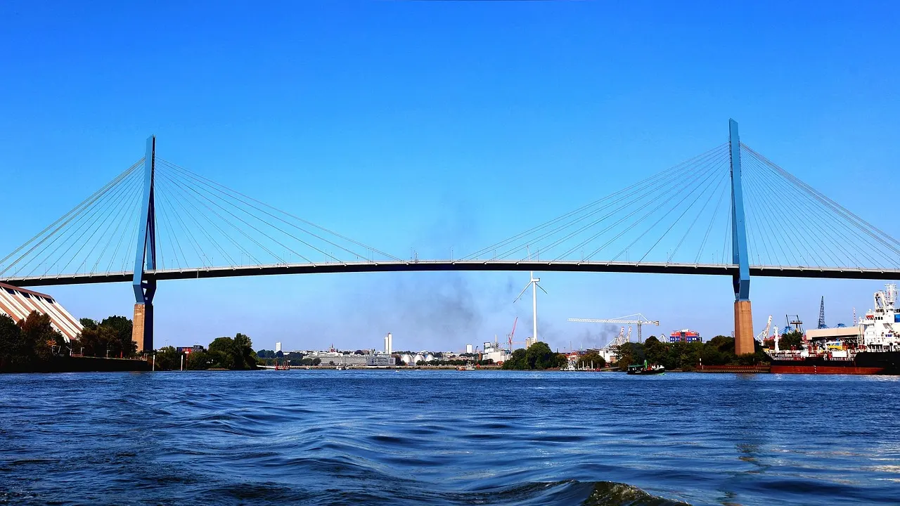 Sular "mikroplastik parçacıkla" dolu