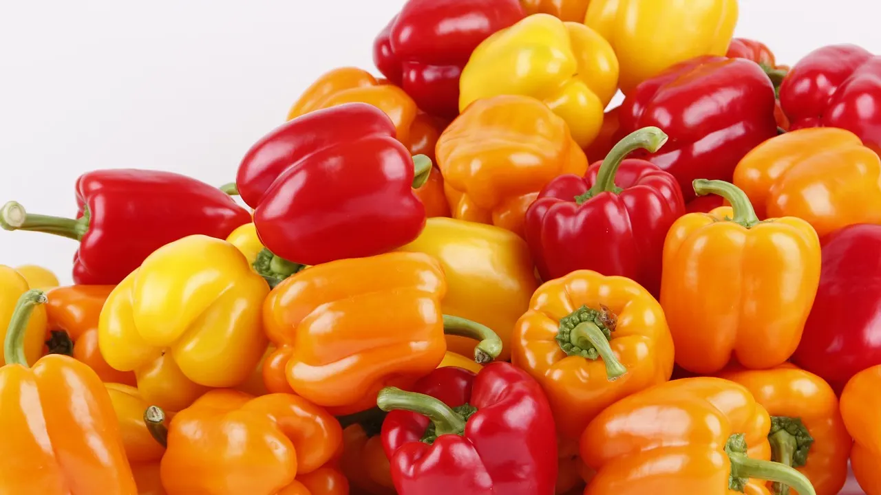 Alman marketlerinde biberin fiyatı uçtu, sebebi belli oldu
