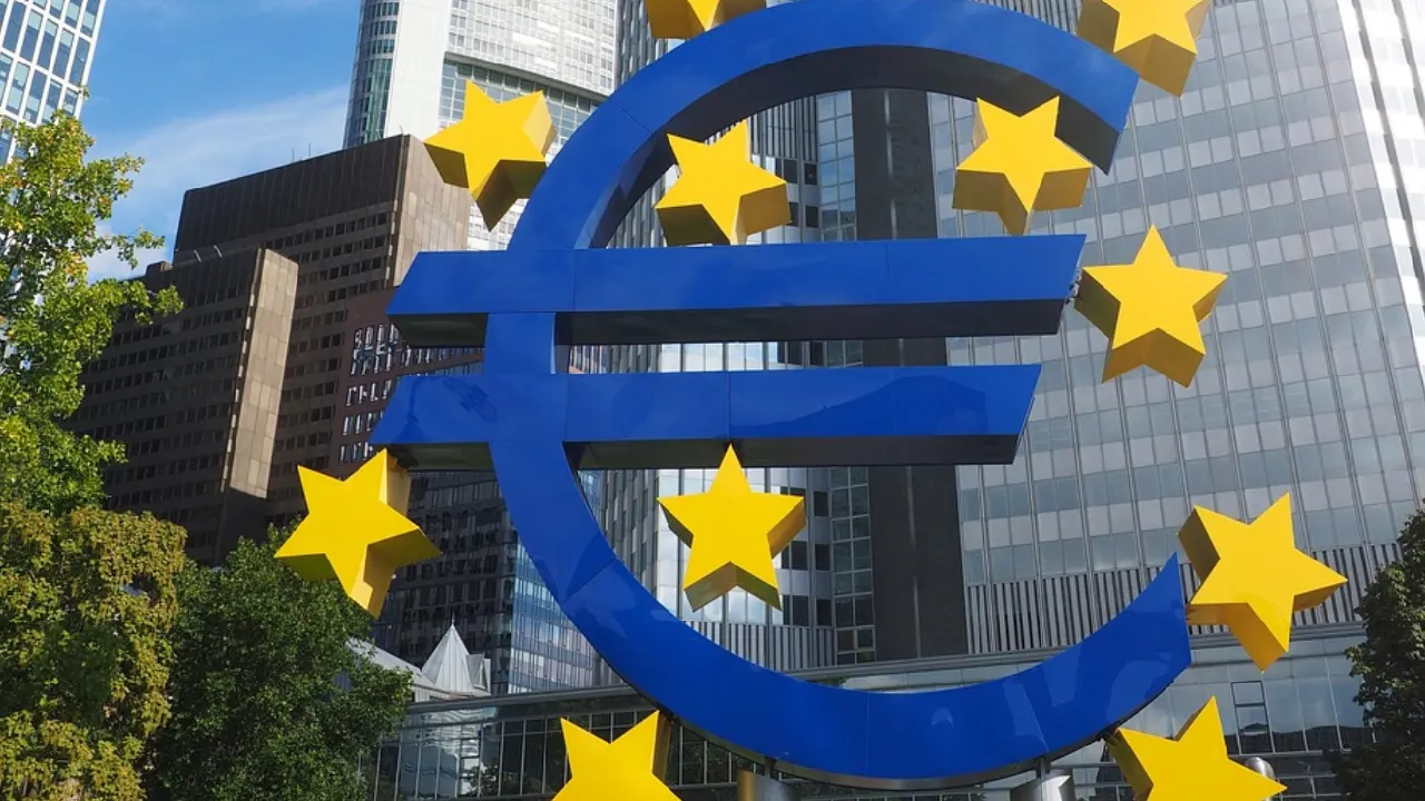 IMF, Avrupa'nın en büyük ekonomisi Almanya için "0" büyüme tahmininde bulundu