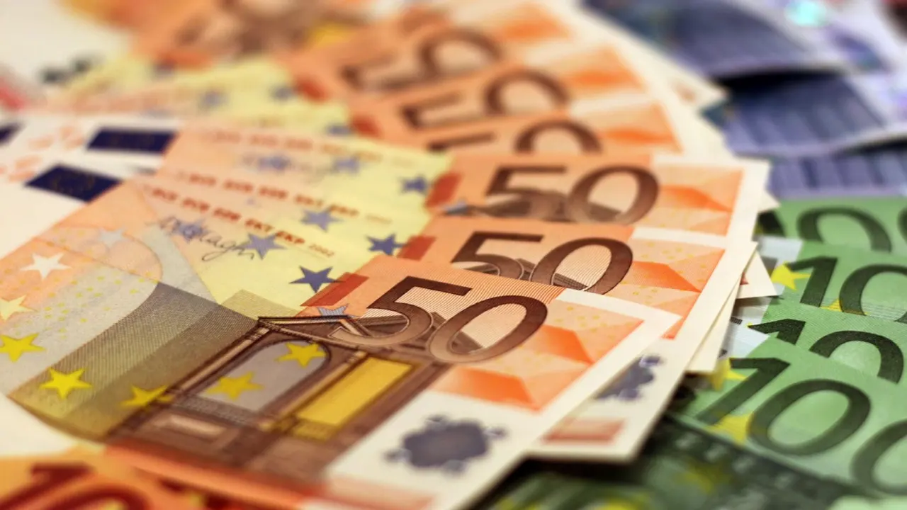 Almanya'da aile içi bakıma teşvik gündemde: Aylık 1800 Euro'ya kadar destek