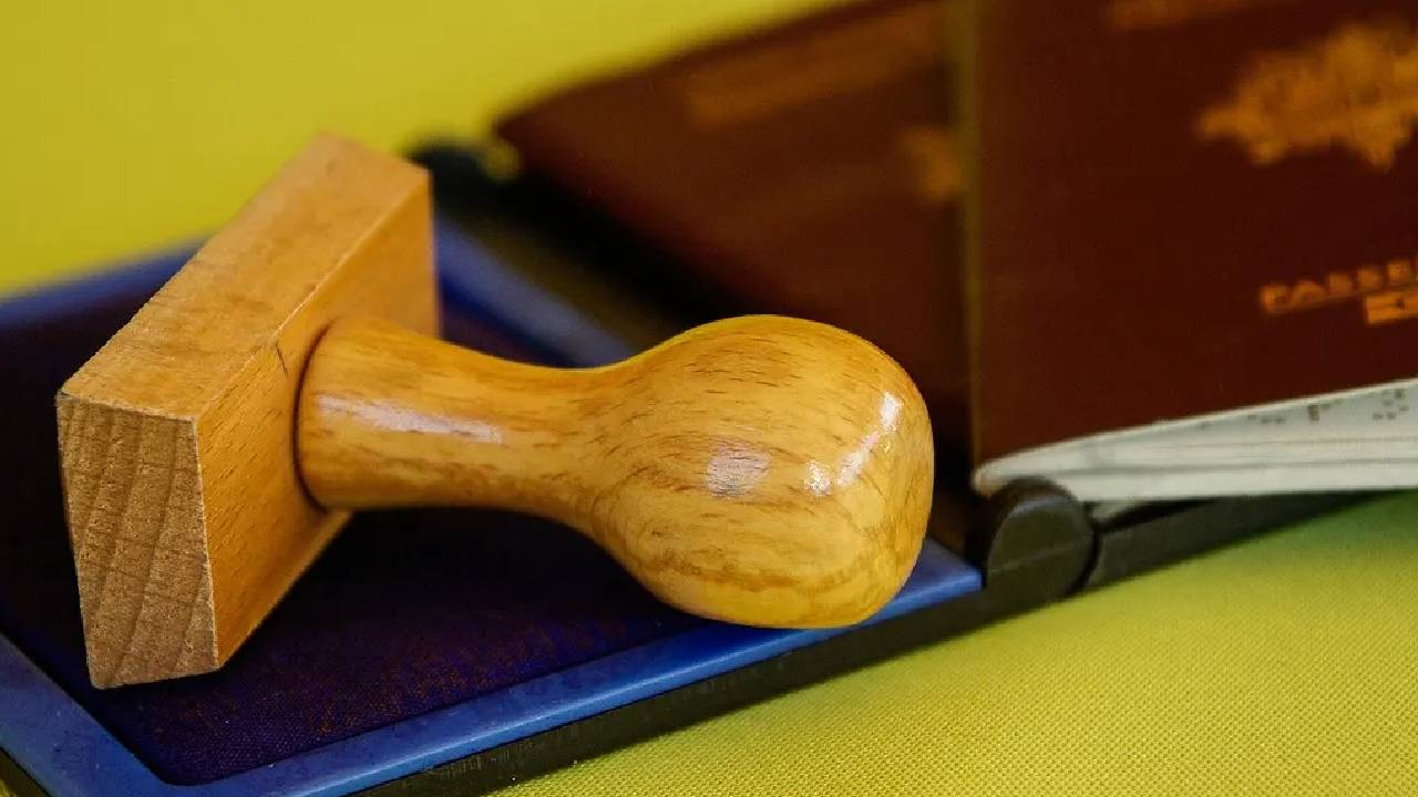İçişleri Bakanı, dijital ortamda Alman vatandaşlığına geçilmesine tepki gösterdi