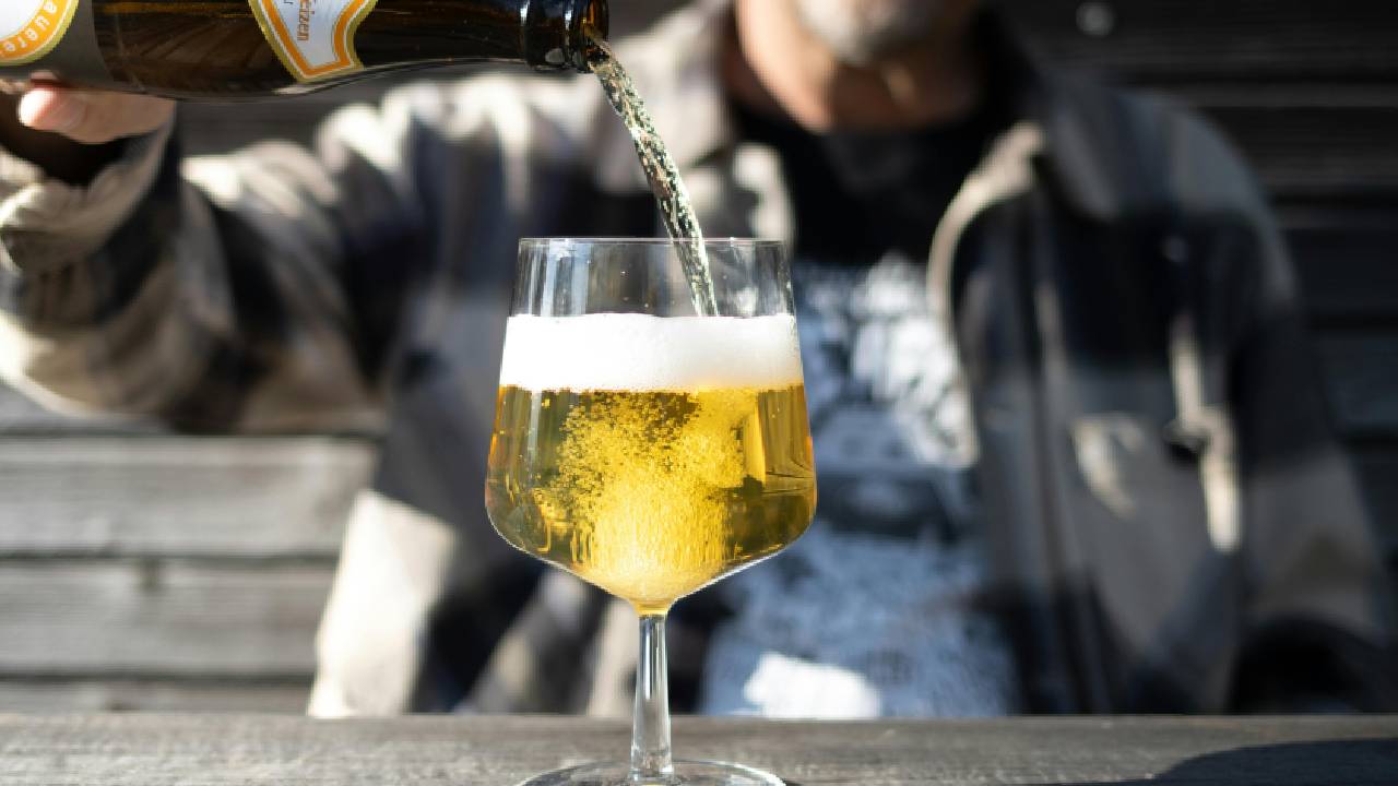 Almanya’da bira satışları düştü, bira üreticileri kapanıyor
