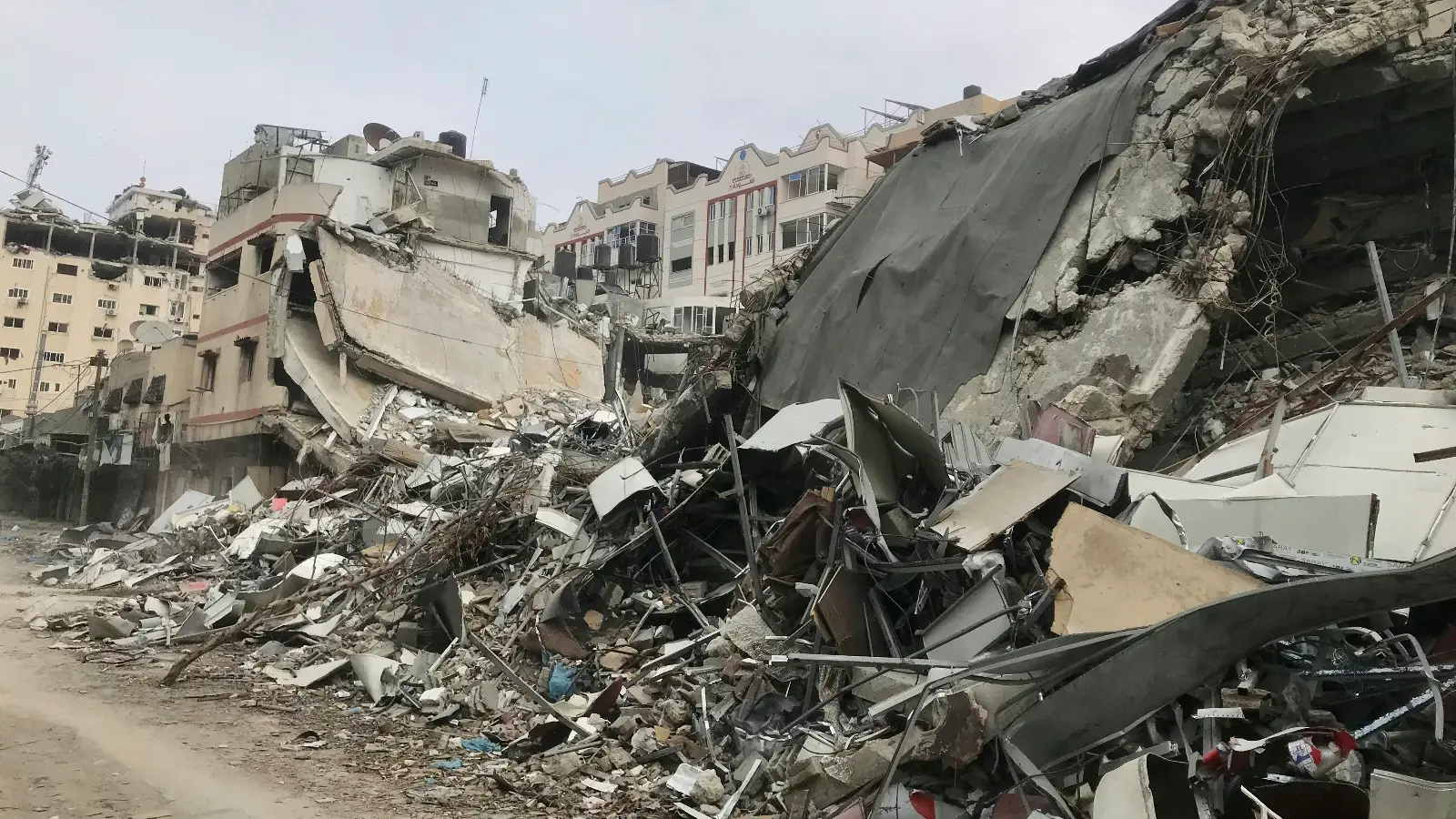 Almanya’dan Gazze’ye hava yoluyla yardım başladı