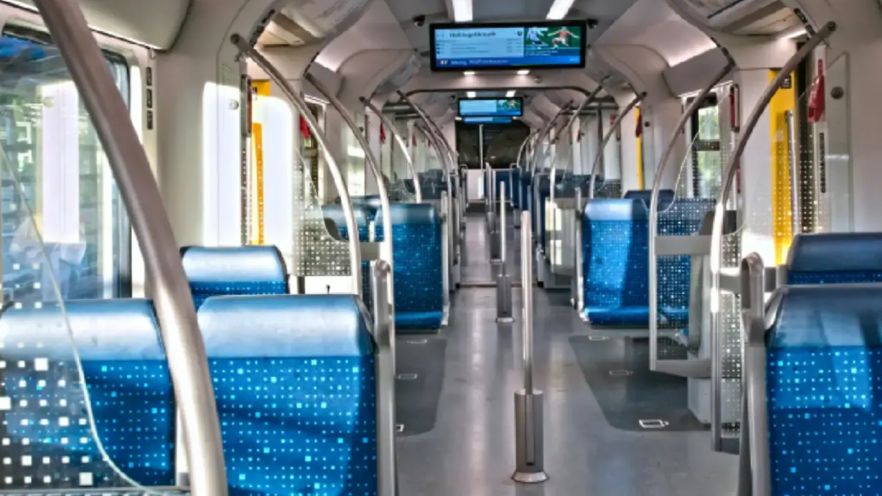 Dresden'de tramvayda kadınları taciz edenlere müdahale eden ABD'li genç bıçaklandı
