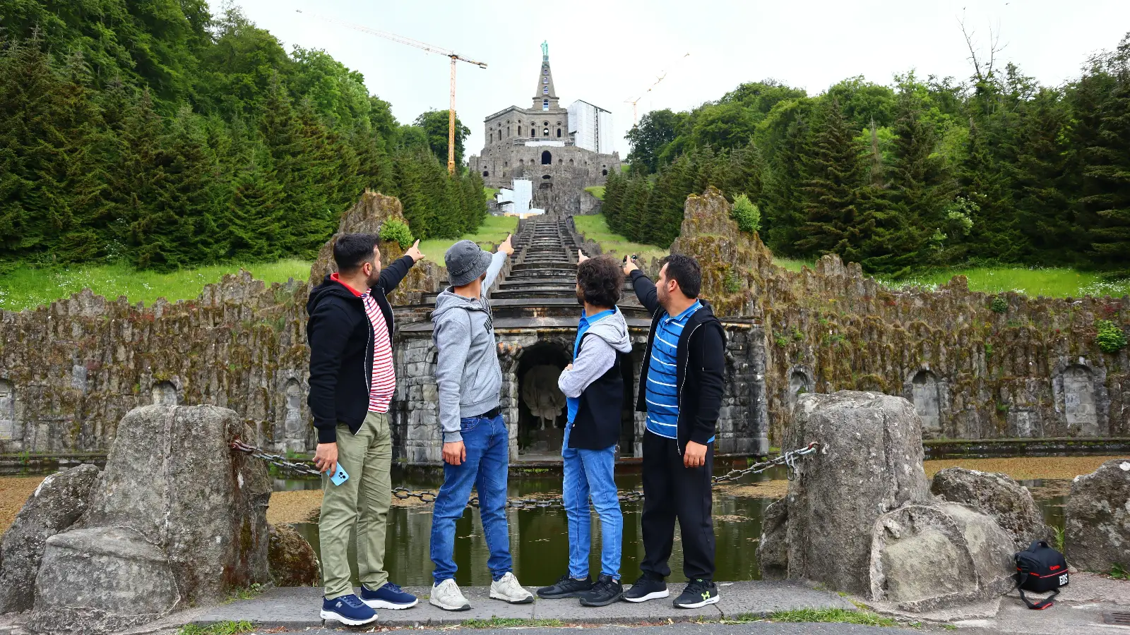 Bu ülkelerden vatandaşlarına Almanya'ya seyahat uyarısı: Dikkatli olun!...
