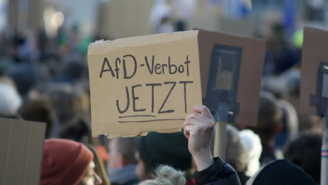 AfD'li vekil Nazi propagandası yapmaktan suçlu bulundu