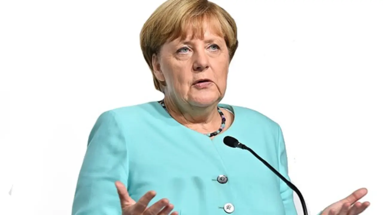 Eski Şansölye Merkel, neden sosyal medya kullanmadığını açıkladı