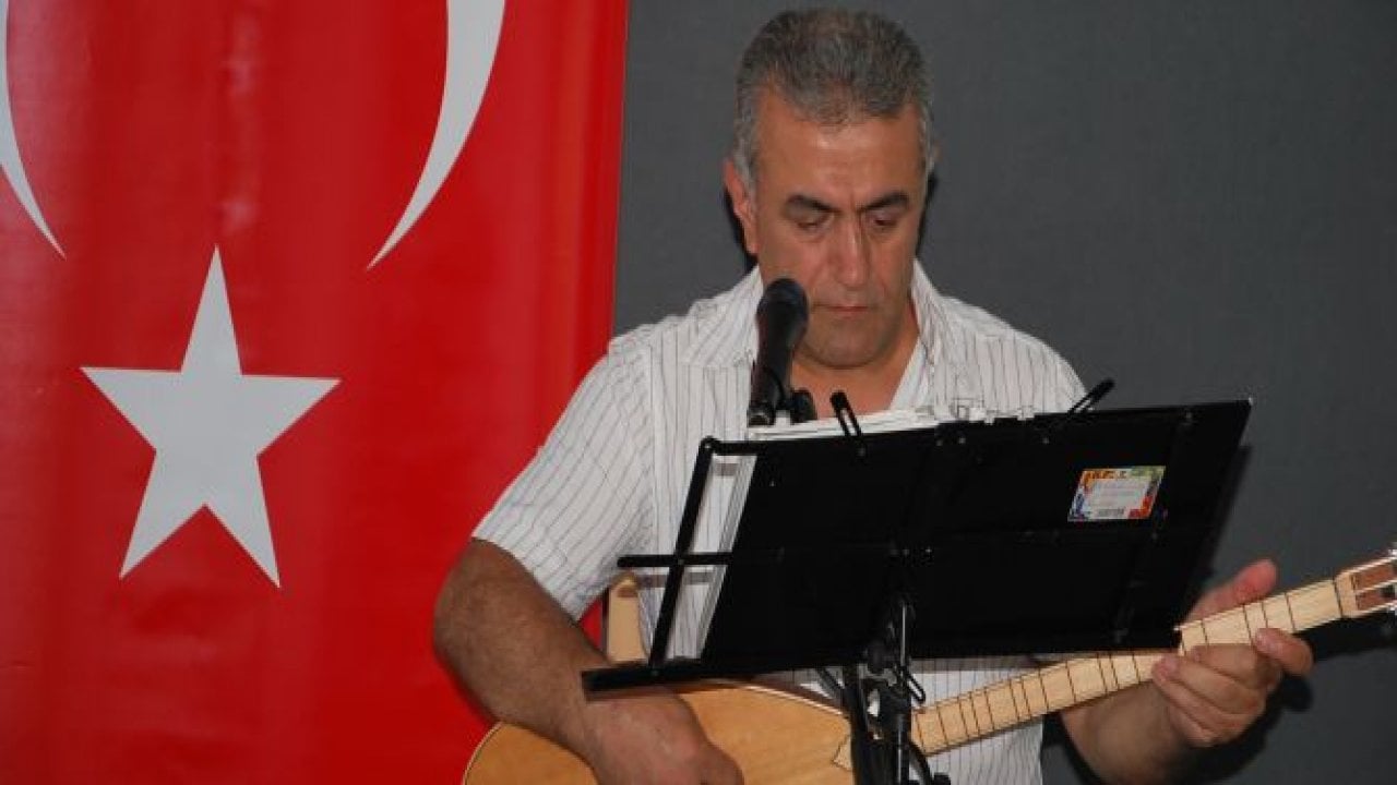 CHP'den sazlı sözlü bayramlaşma