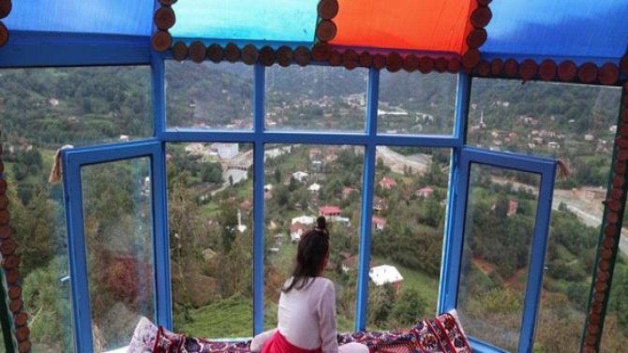 Tüm Artvin onun yaptığı evi konuşuyor