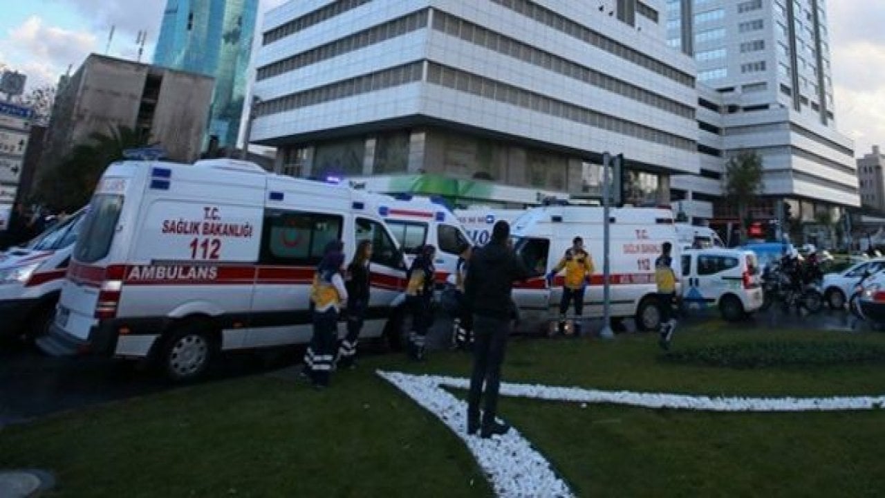 İzmir Adliyesi'nde terör saldırısı
