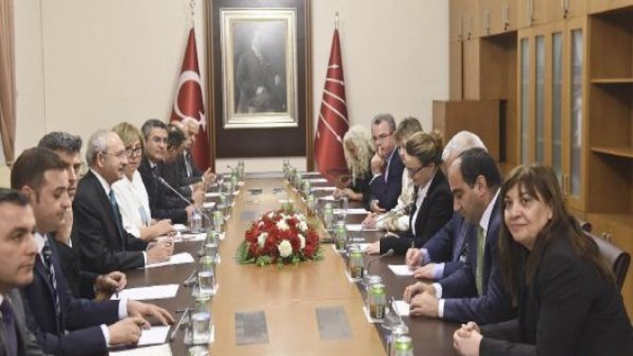 Kılıçdaroğlu, Almanya-Türkiye Dostluk Grubu ile bir araya geldi