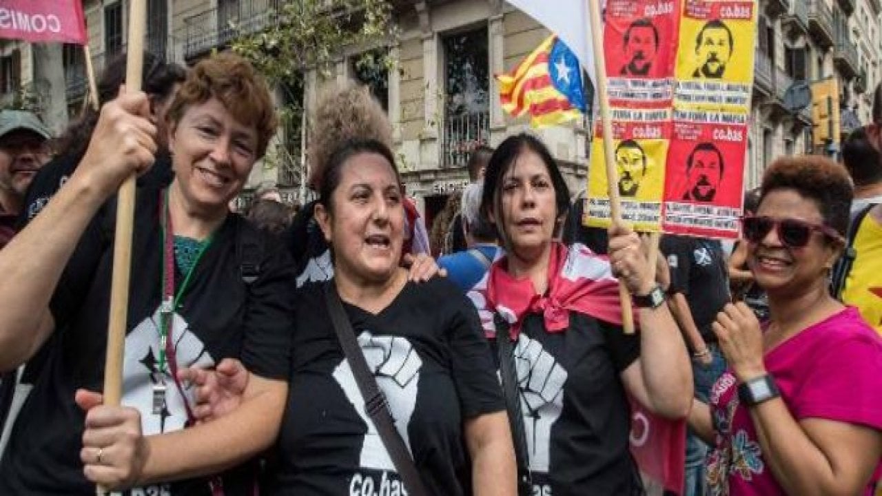 Katalonya’dan bağımsızlık hamlesi