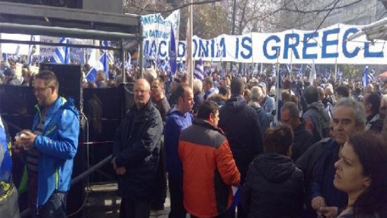 Atina'da 'Makedonya' protestosu