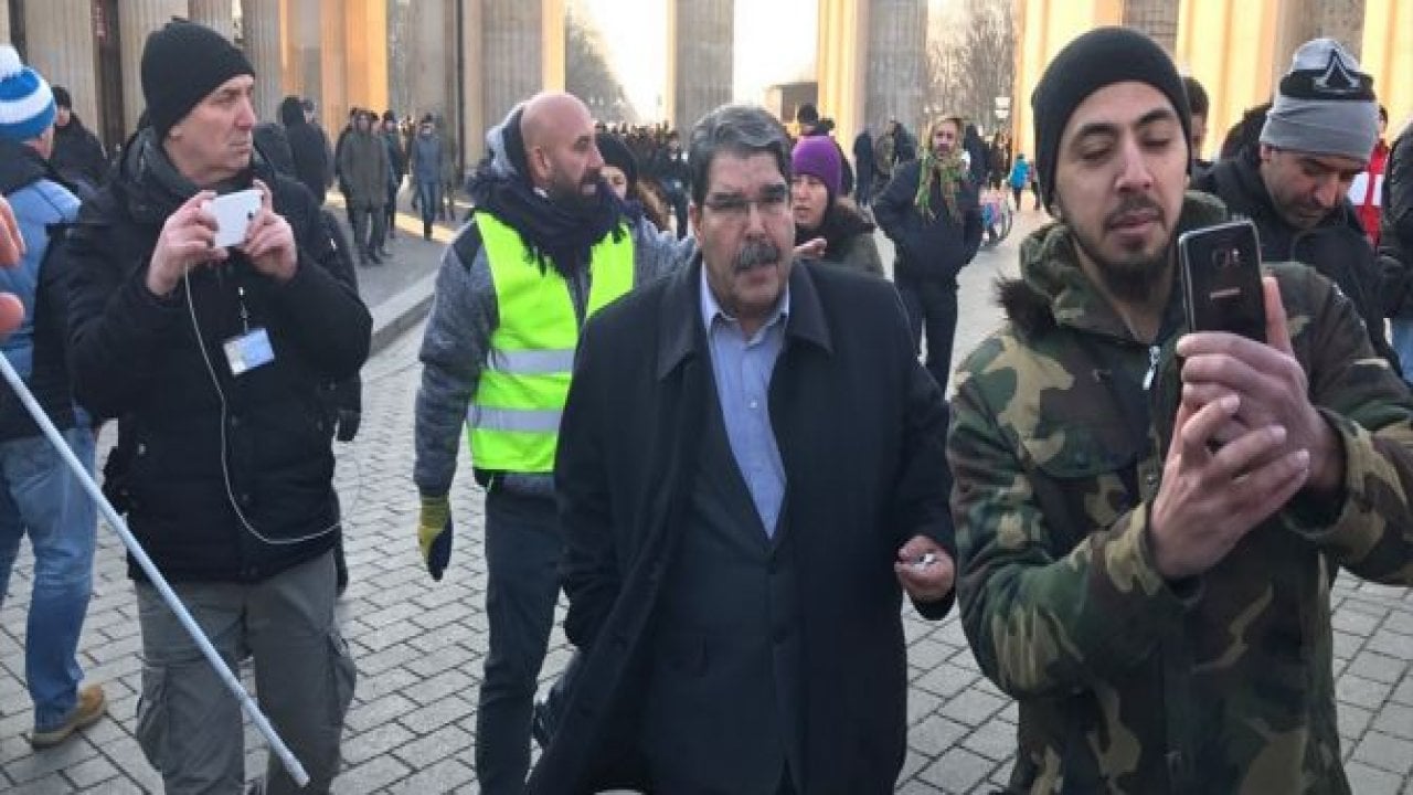 Salih Müslim Berlin'de PKK mitingine katıldı