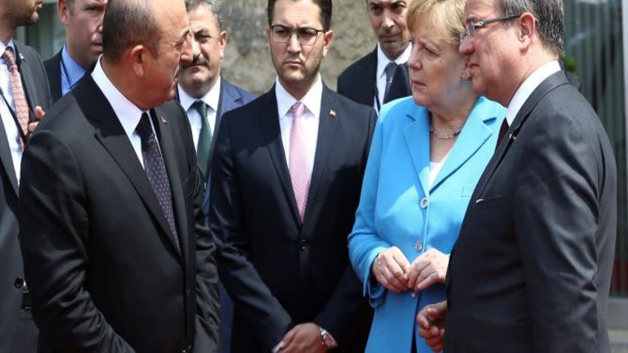 Solingen Katliamı'nın 25. yılı