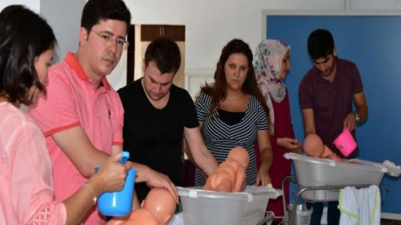 Baba adayları için 'Gebe Okulu'
