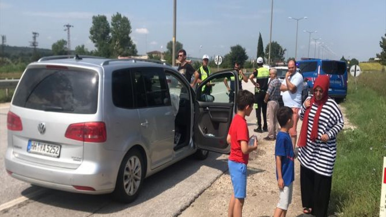 Gurbetçiler dönüş yolunda çarpıştı
