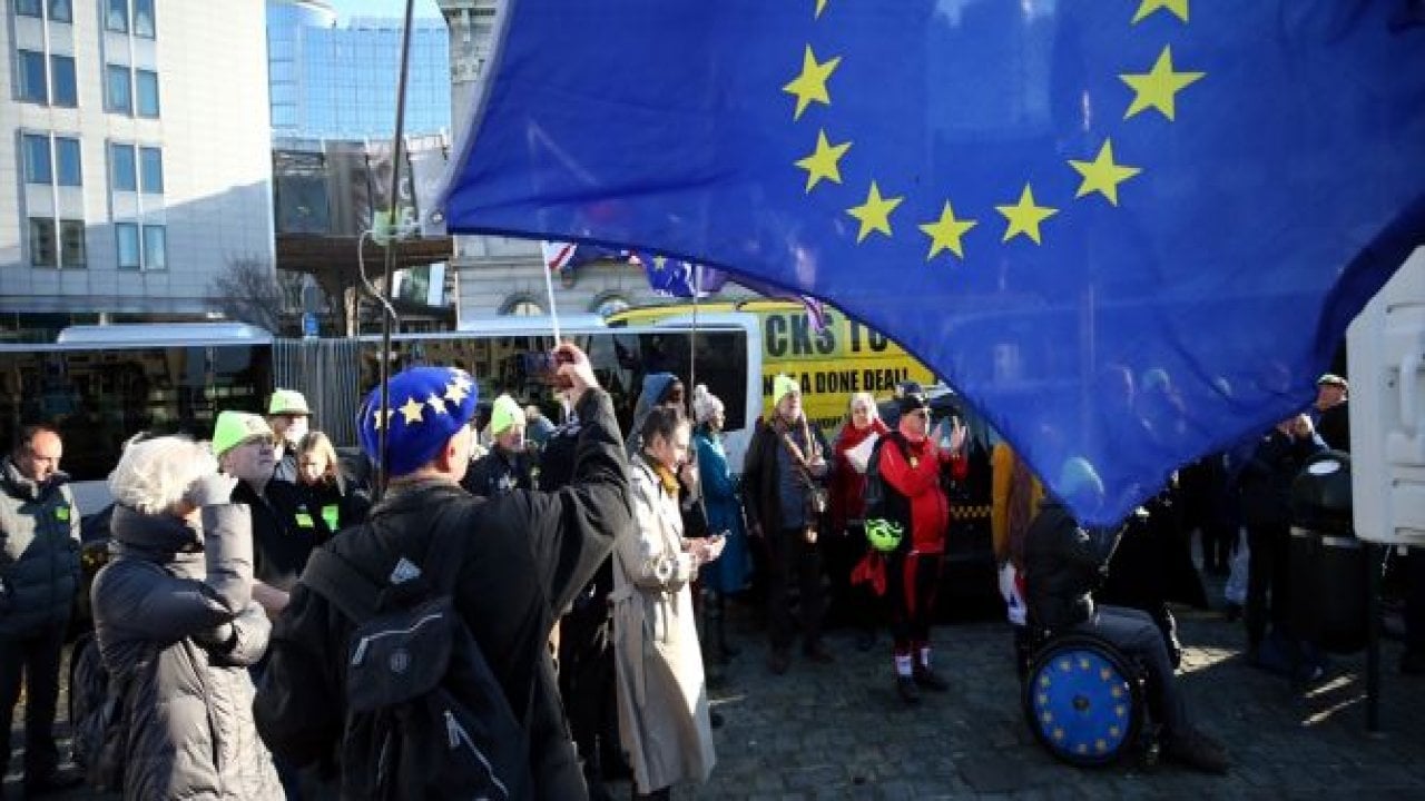 AB Liderler Zirvesi öncesi protesto