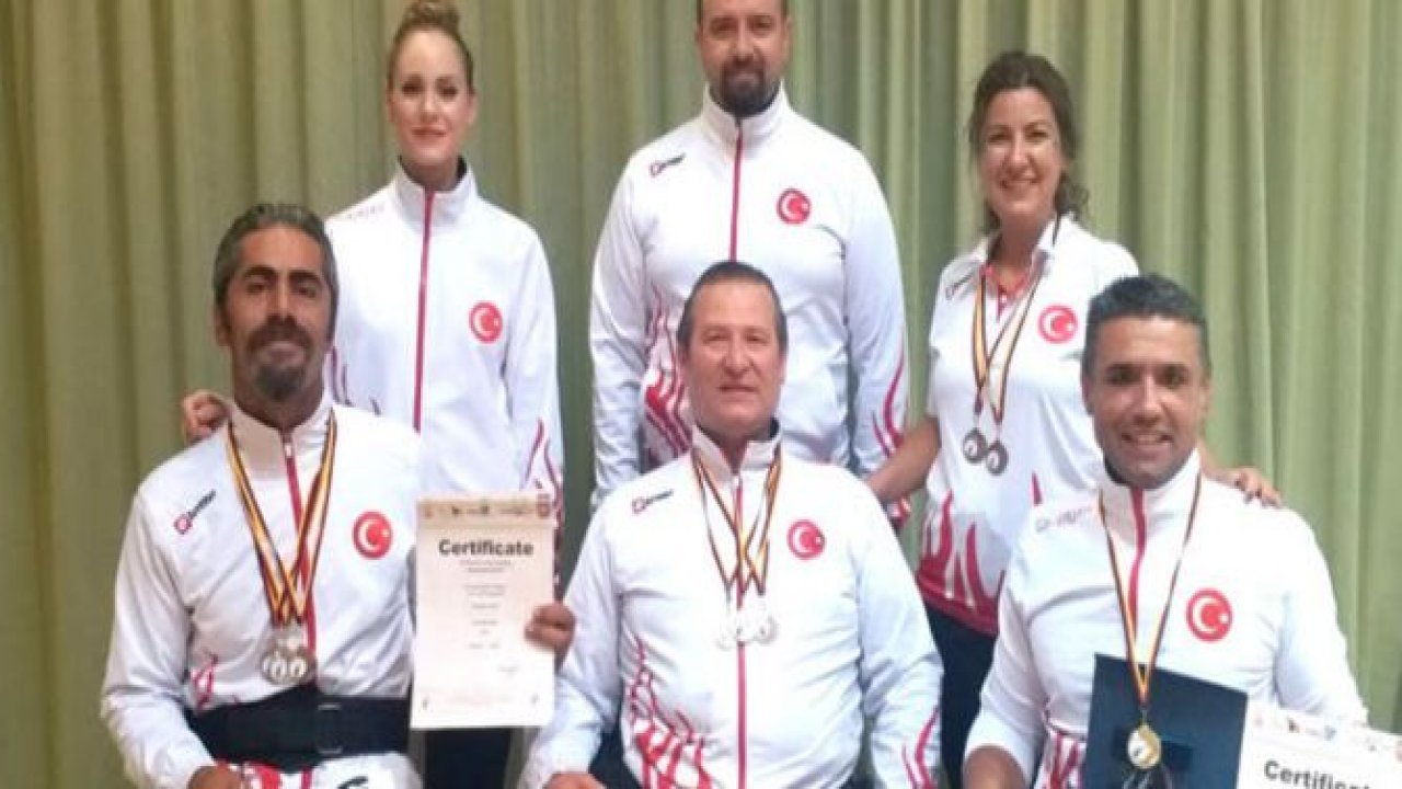 Milliler Almanya’dan 5 madalyayla döndü