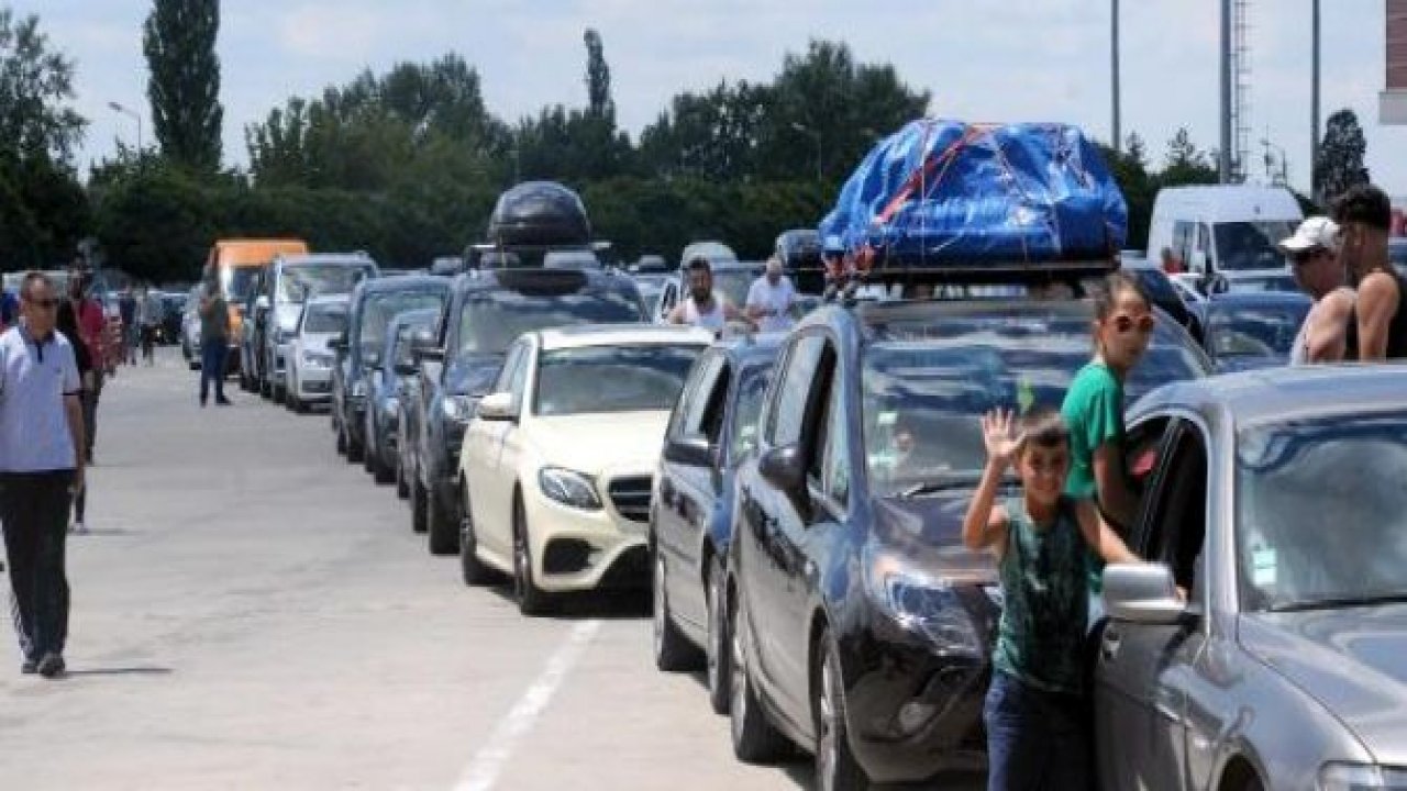 Kapıkule'de gurbetçinin bitmeyen çilesi
