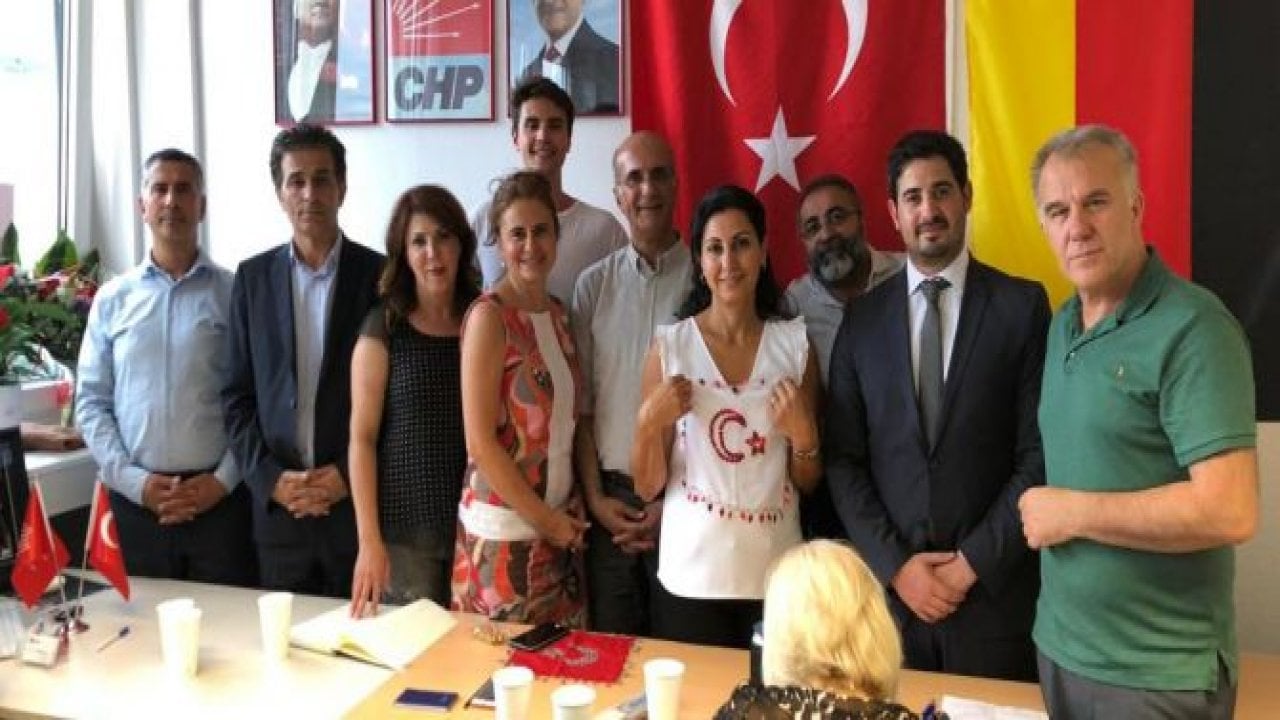 CHP Münih'te büro açtı