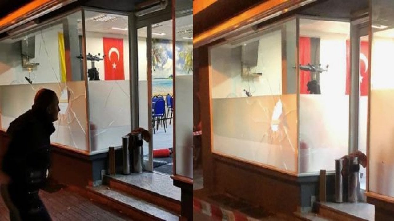 Almanya'da bir cami ve lokale saldırı