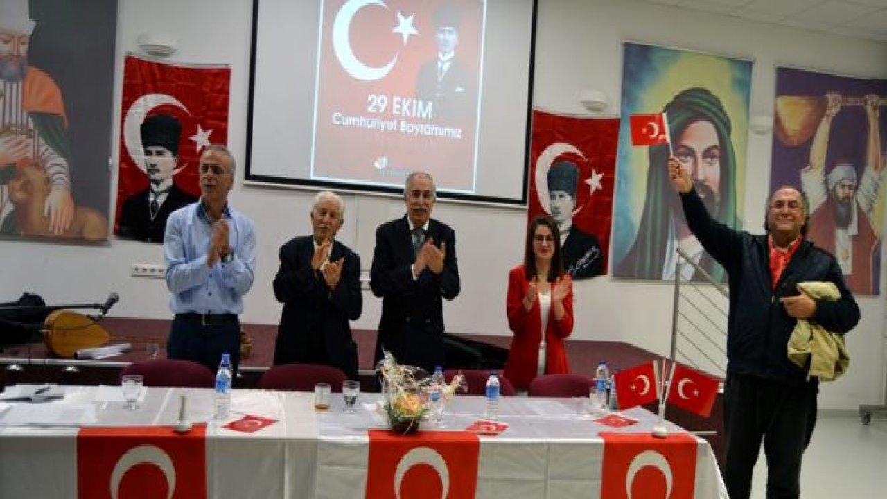 Darmstadt'ta Cumhuriyet coşkusu