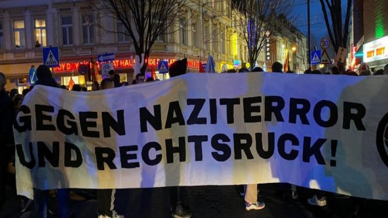 Almanya'da yükselen ırkçılık protestosu