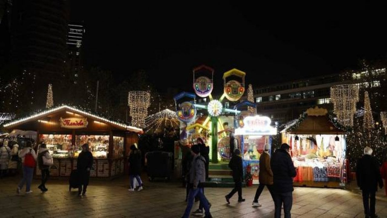 Almanya'da geleneksel Noel pazarları kuruldu