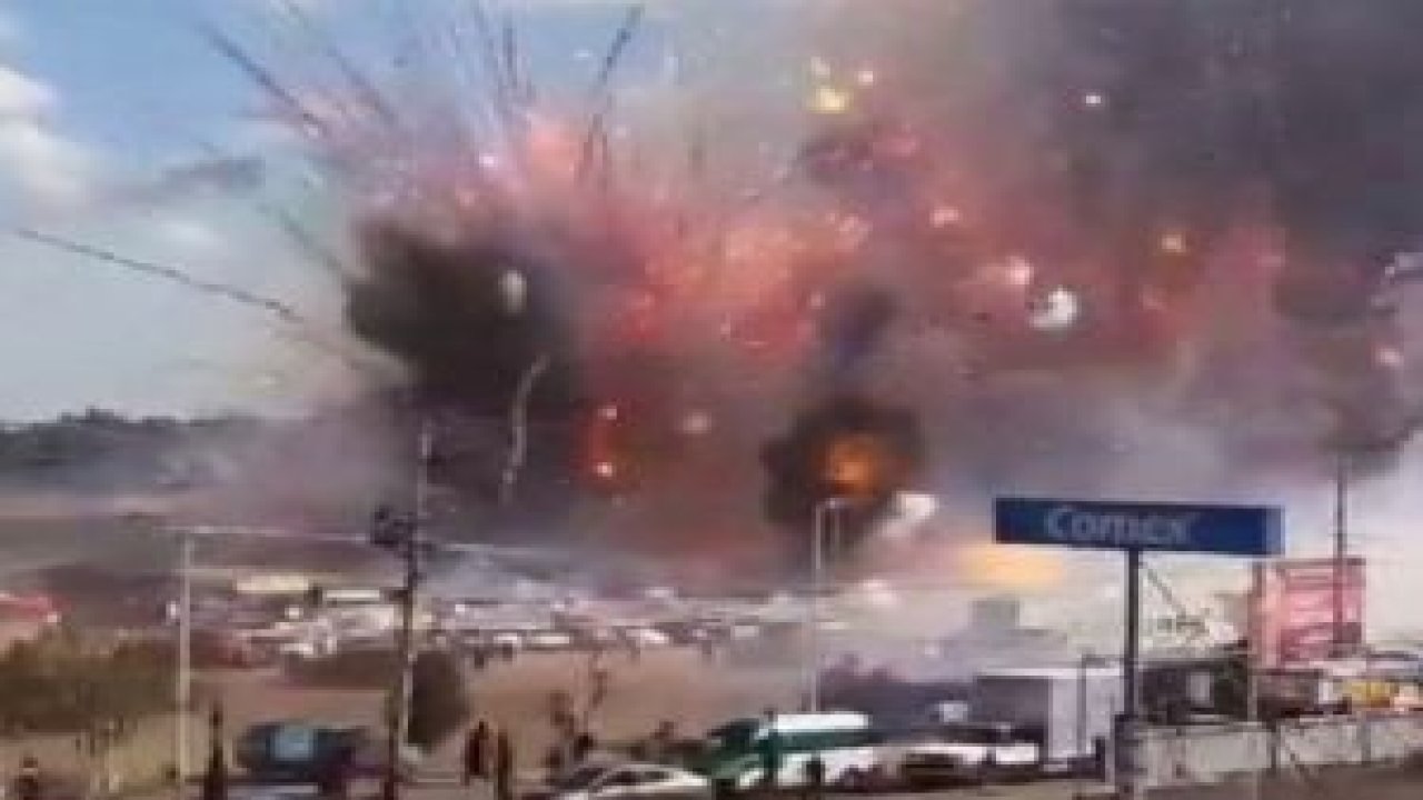 Meksika'da havai fişek faciası: 27 ölü, 60 yaralı