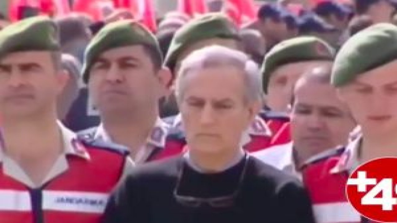 Darbeci generallere idam ipi atıldı