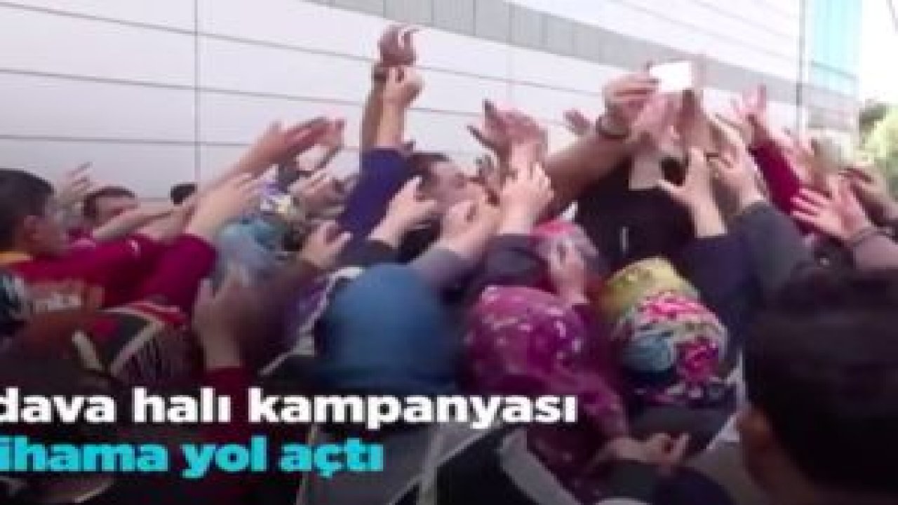 Bedava halı izdihamı