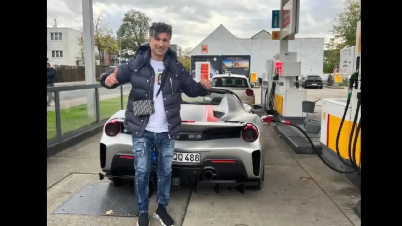 Loto milyoneri "Chico"nun Ferrari’sine Dortmund'da silahlı saldırı