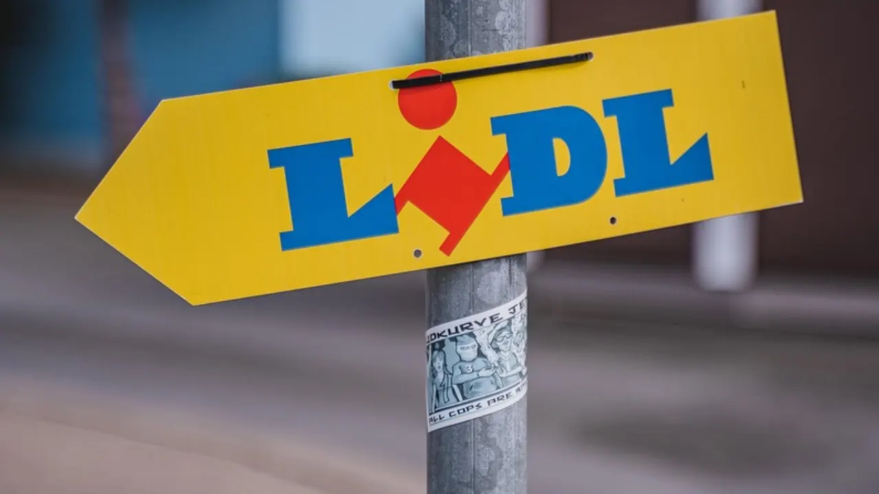Almanya'nın en zengin insanı yine Lidl'in kurucusu oldu