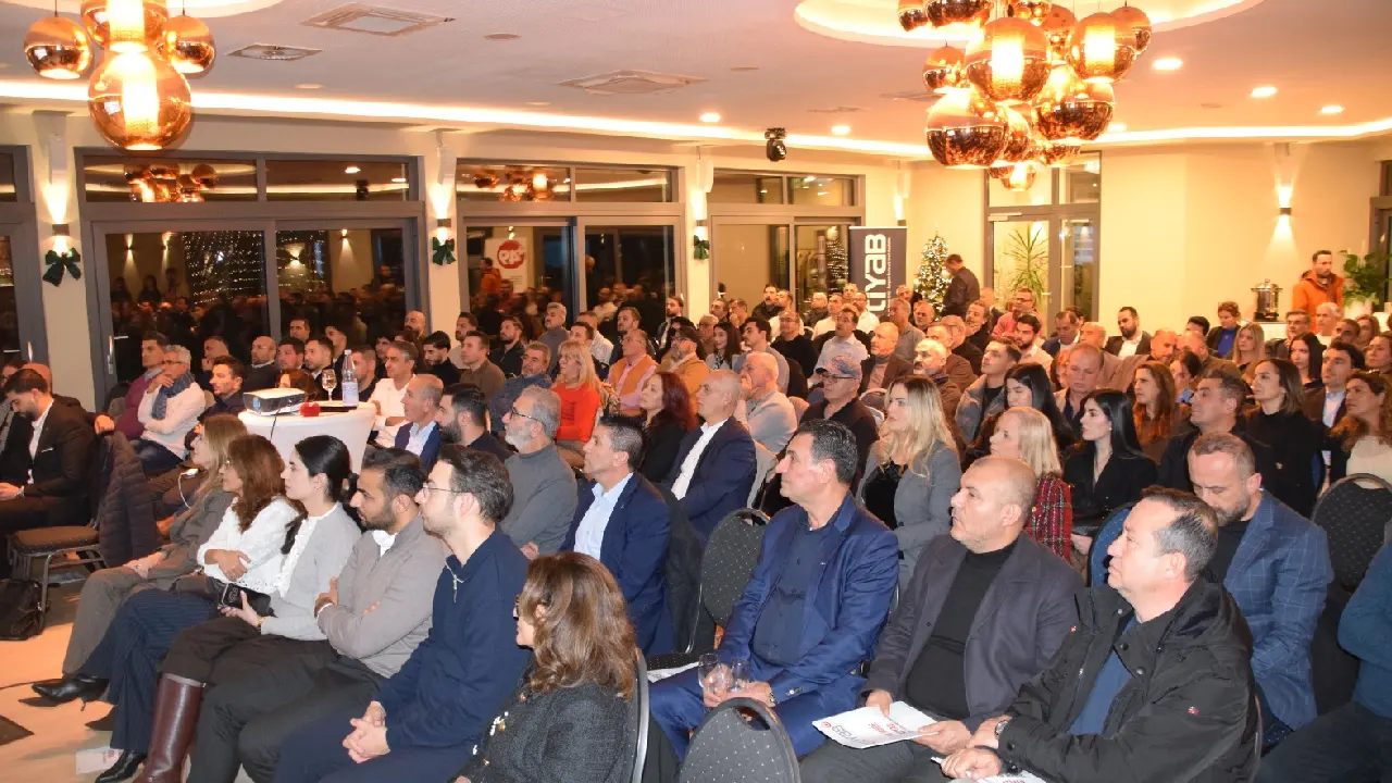 Yapay zeka tehlike mi fırsat mı: ATIYAB etkinliğinde "gelecek" masaya yatırıldı