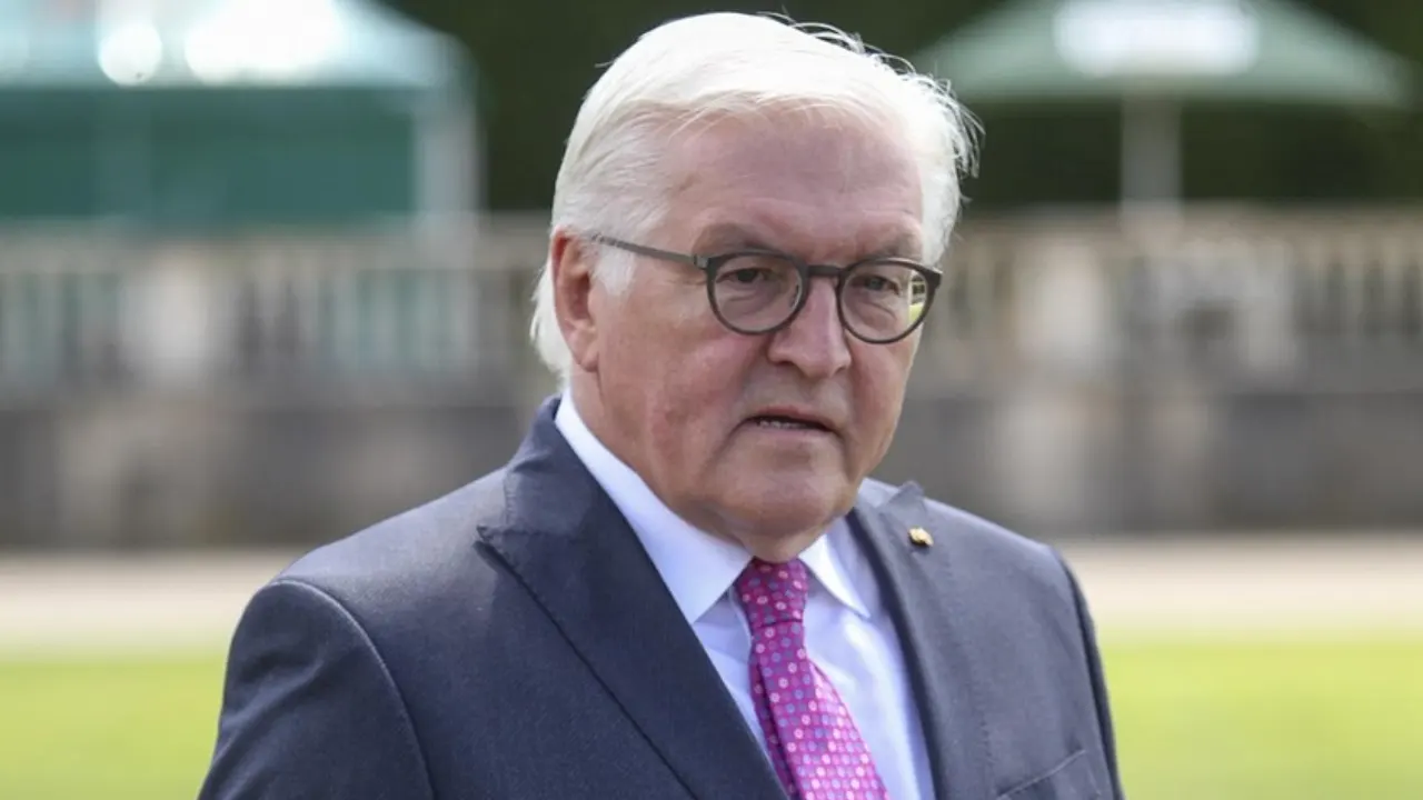Almanya Cumhurbaşkanı Steinmeier, gençleri dinlemedi, "çok iyi oldu" dedi
