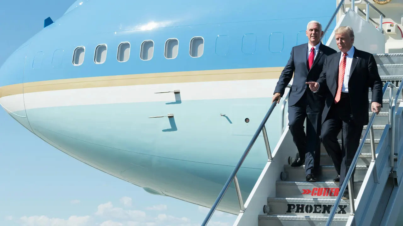 Trump kendi sorunlarını çözdü de sıra Almanya’ya mı geldi?
