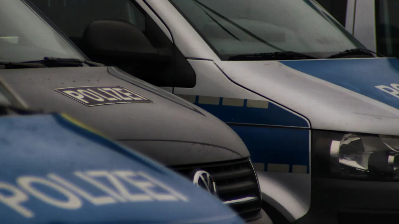 Bavyera'da internetten 200'den fazla patlayıcı siparişi verildi, polis operasyon yaptı
