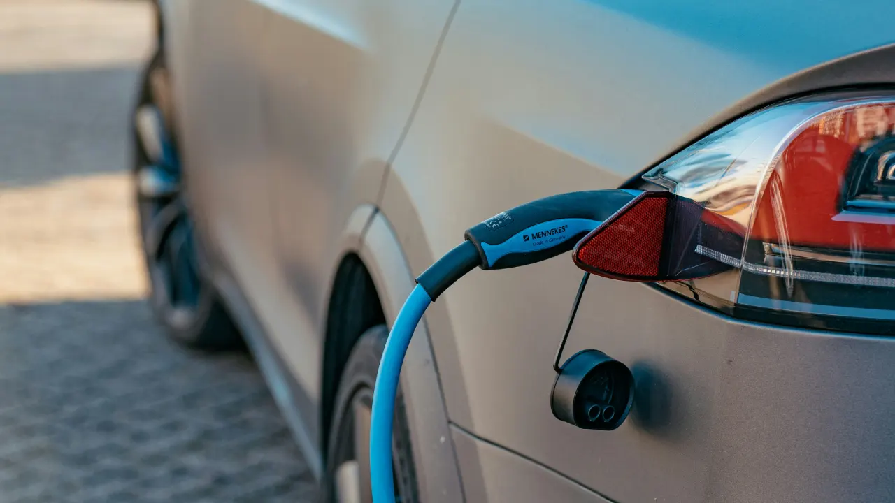 Uzmanlar açıkladı: Almanya'da 2026 elektrikli araçların yılı olacak