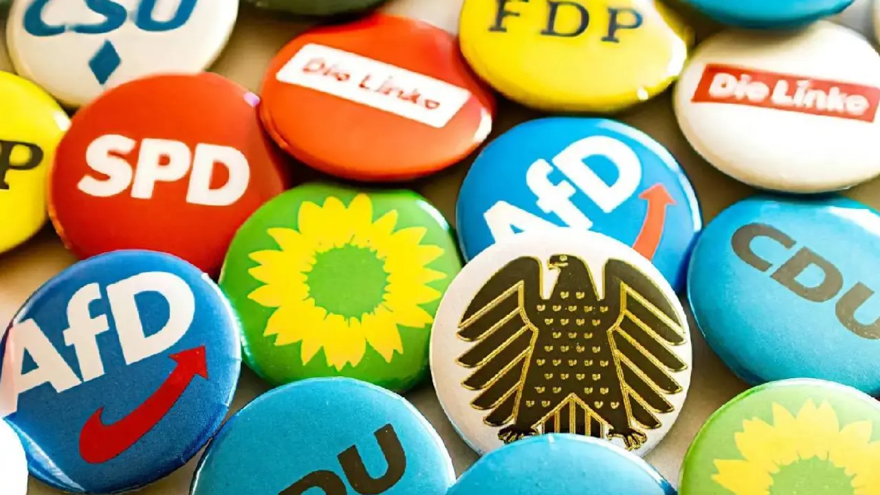 AfD Almanya’nın “baş düşmanı” ilan edildi